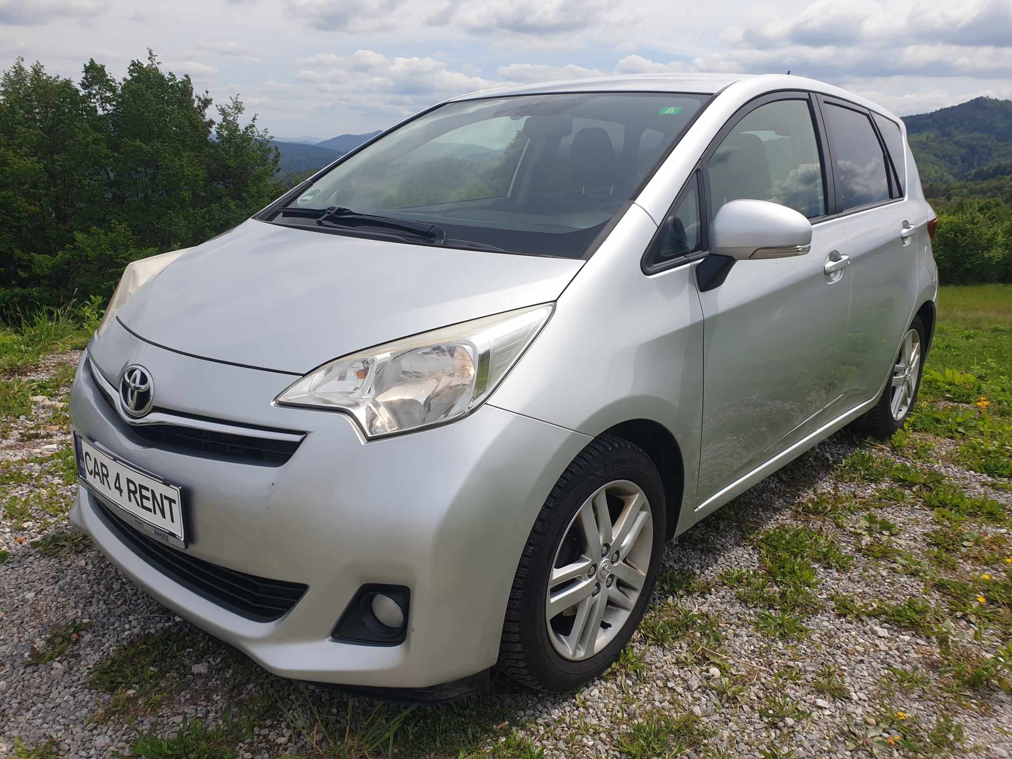 Toyota Verso-S